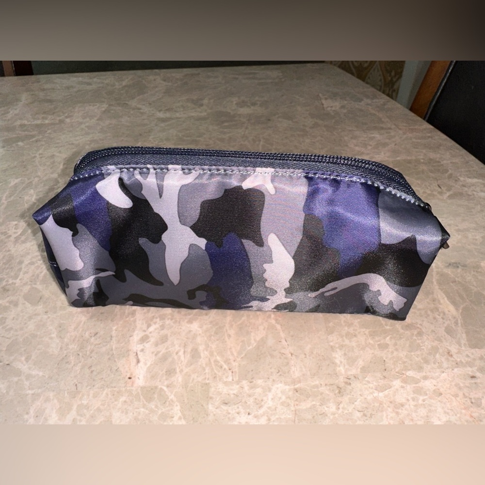 Lug Blue Camo Pouch